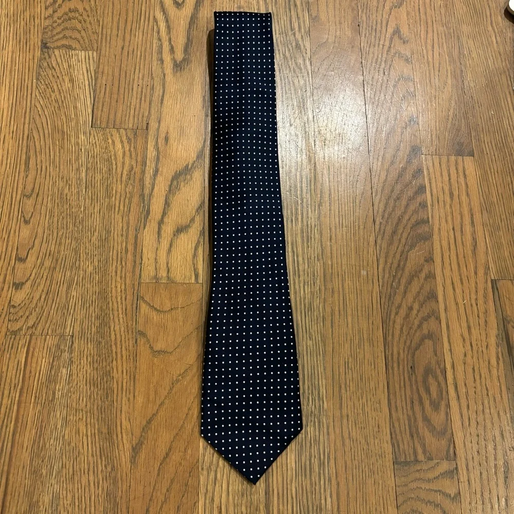 Tommy Hilfiger 100% Silk Polka Dot Necktie